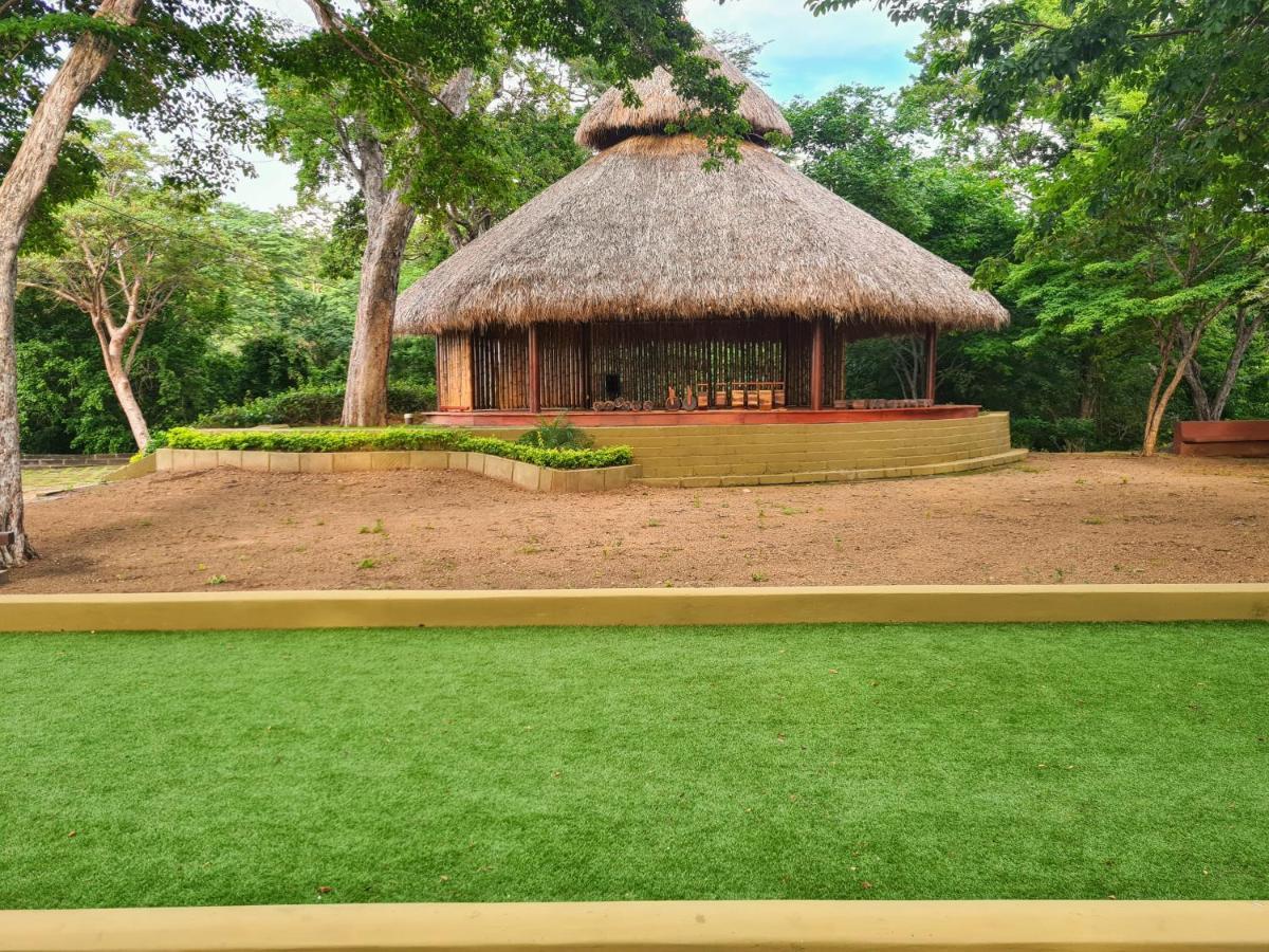Villas Playa Maderas ซานฮวนเดลซูร์ ภายนอก รูปภาพ