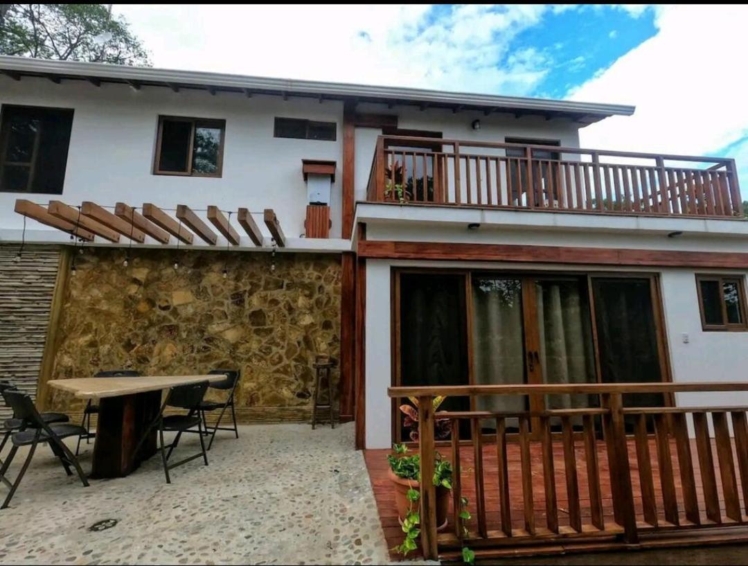 Villas Playa Maderas ซานฮวนเดลซูร์ ภายนอก รูปภาพ